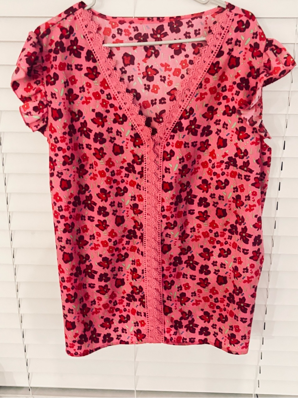 Pink Floral Lace-Trim V-Neck Women's Top